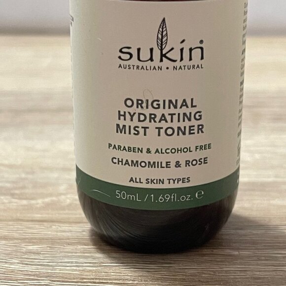 Sukin Original Vegan Hydrating Mist Multi-Use Chamomile & Rosewater Toner 1.69oz - Picture 3 of 6